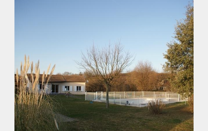 SAS IMMOVIA : Maison / Villa | CHATUZANGE-LE-GOUBET (26300) | 0 m2 | 310 000 € 