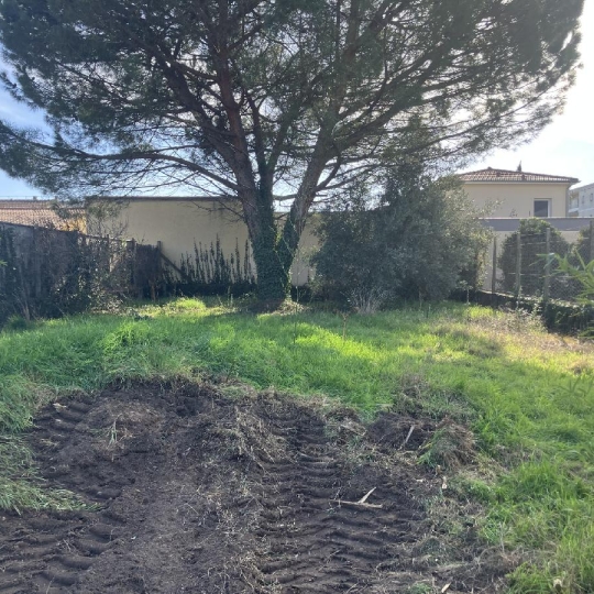  Annonces ROMANS : Terrain | GUILHERAND-GRANGES (07500) | 688 m2 | 179 000 € 