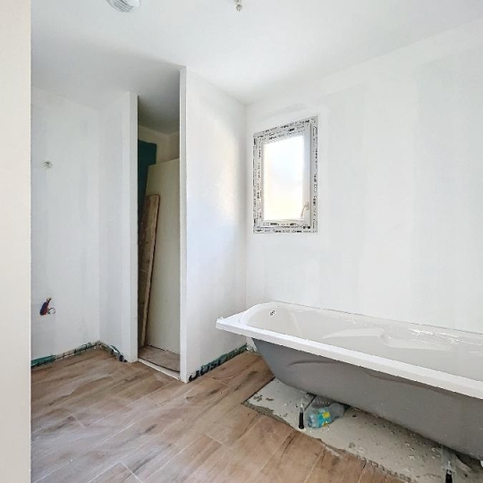  Annonces ROMANS : Maison / Villa | VALENCE (26000) | 111 m2 | 343 000 € 