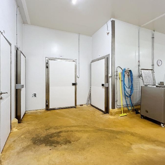  Annonces ROMANS : Local / Bureau | CHABEUIL (26120) | 483 m2 | 760 000 € 
