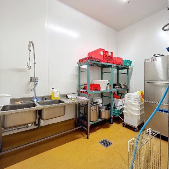  Annonces ROMANS : Local / Bureau | CHABEUIL (26120) | 483 m2 | 760 000 € 