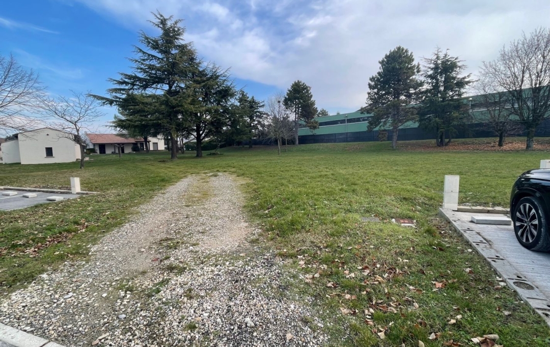 Annonces ROMANS : Terrain | CHABEUIL (26120) | 0 m2 | 190 800 € 