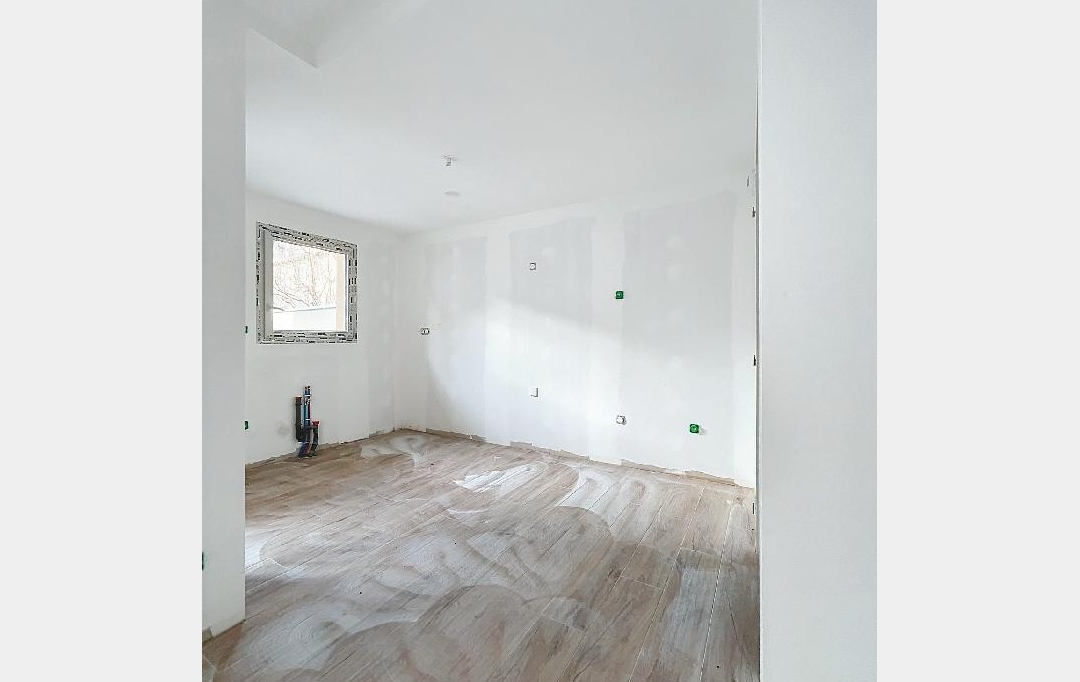 Annonces ROMANS : Maison / Villa | VALENCE (26000) | 111 m2 | 330 000 € 