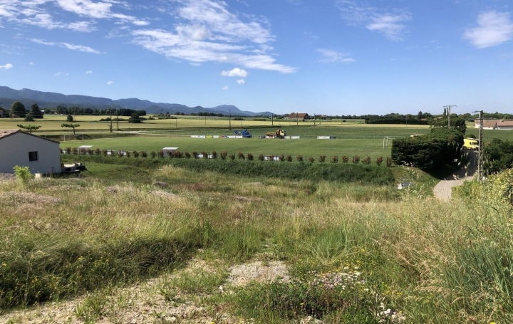 Terrain MARCHES 83 000 € Terrain MARCHES 83 000 €